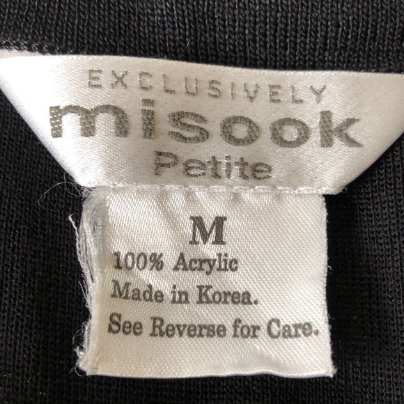 Exclusively Misook Pull On Black Knit Skirt - Picture 2 of 2